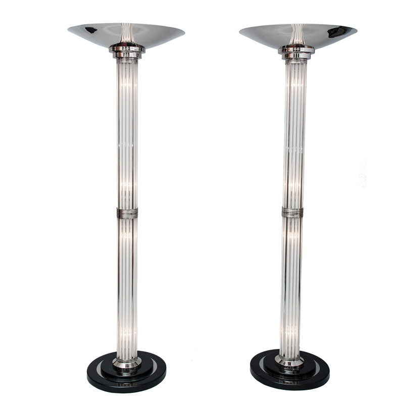 A extraordinary pair of floor lamps of Art Deco style