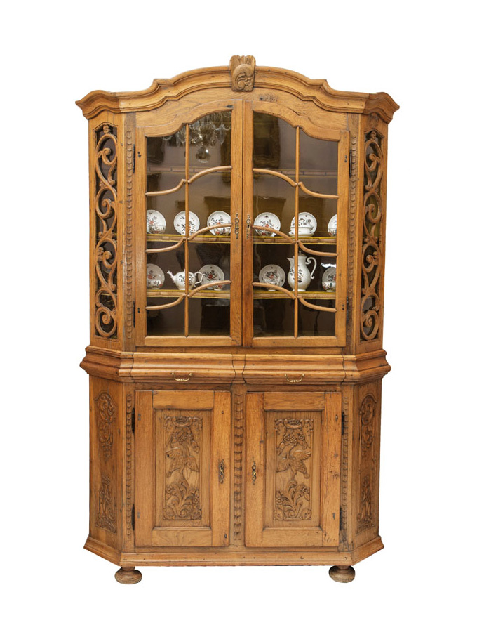 A Baroque glass cabinet