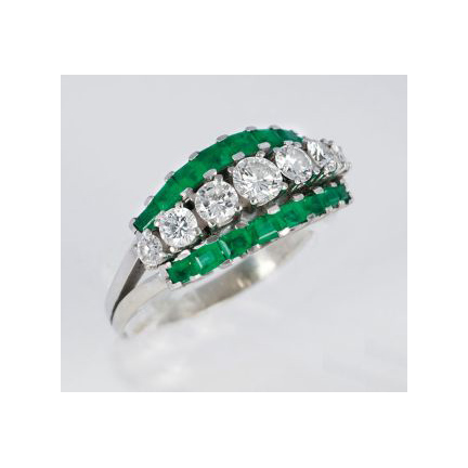 Smaragd-Brillant-Collier mit passendem Ring