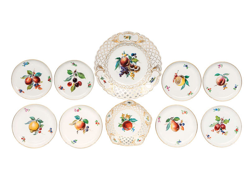 A set of dishes 'Fruit painting'