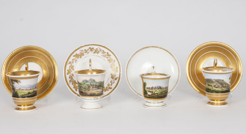 Satz von 4 Biedermeier Ansichten-Tassen Satz von 4 Biedermeier Ansichten-Tassen