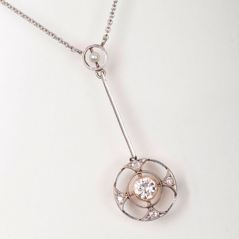 An Art-Nouveau diamond necklace