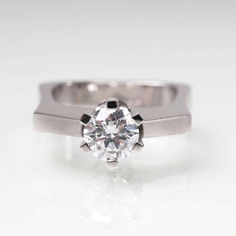 A fine solitaire diamond ring