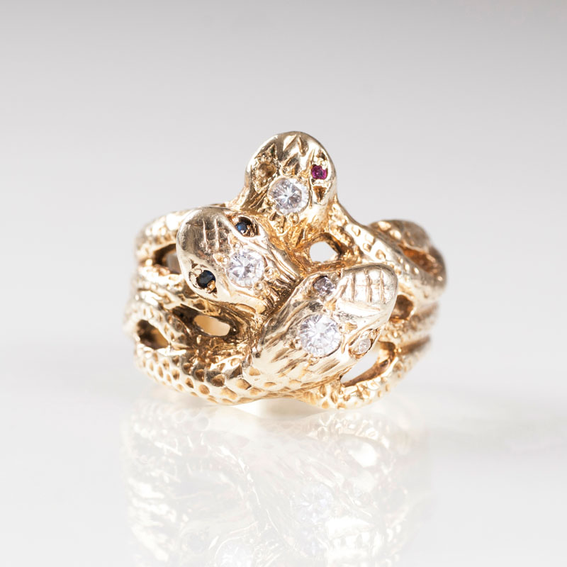 A golden ring with diamonds 'Snakes' A golden ring with diamonds 'Snakes'