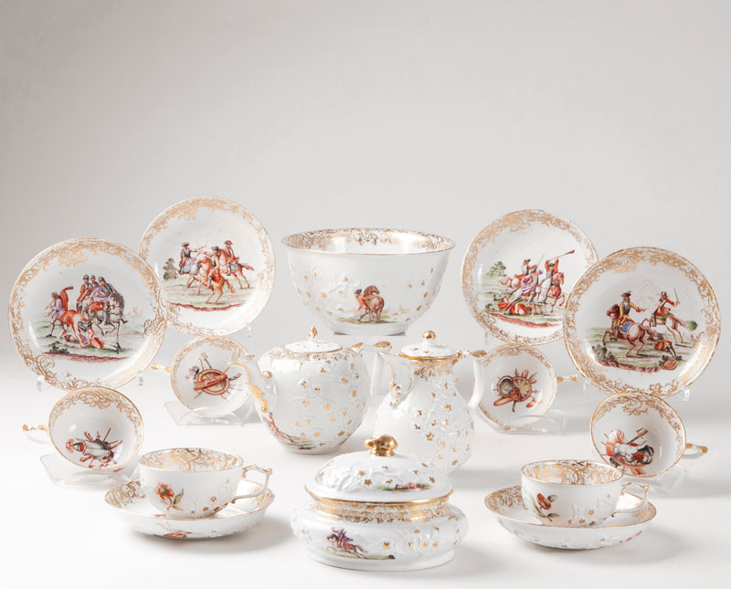 A museum-like coffee-tea-service with battle painting from Mayer-Pressnitz A museum-like coffee-tea-service with battle painting from Mayer-Pressnitz