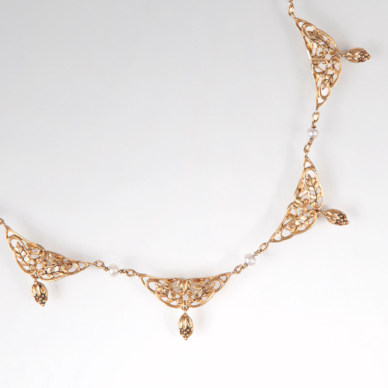A french Art Nouveau necklace with small natural pearls