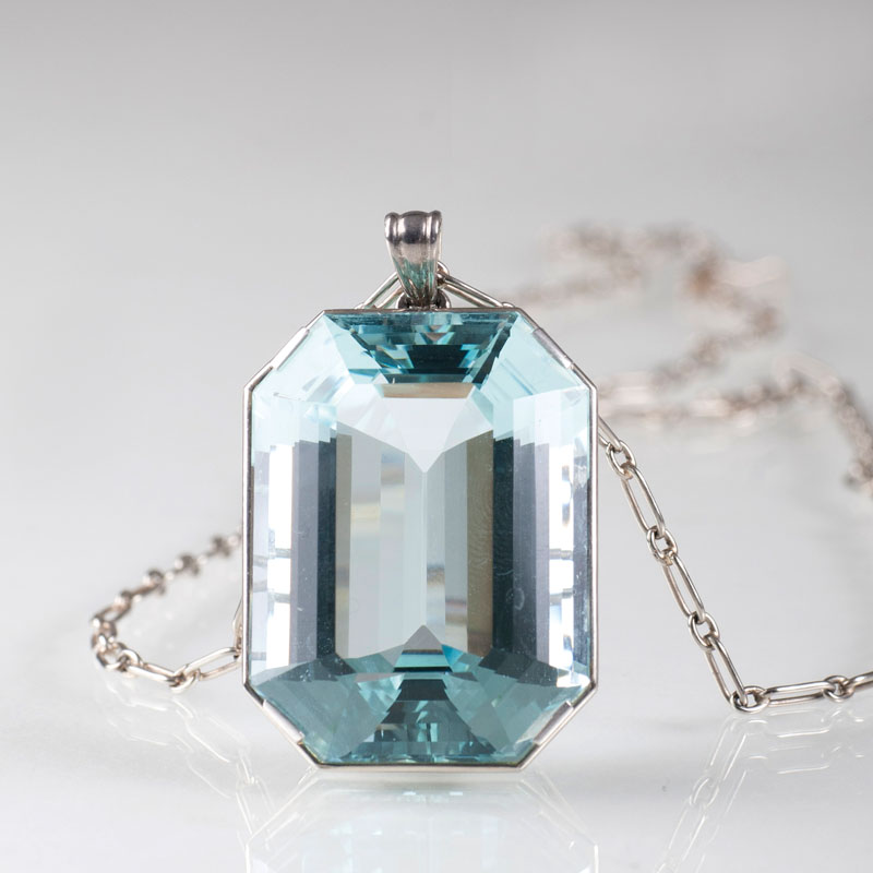 A highcarat aquamarine pendant with necklace