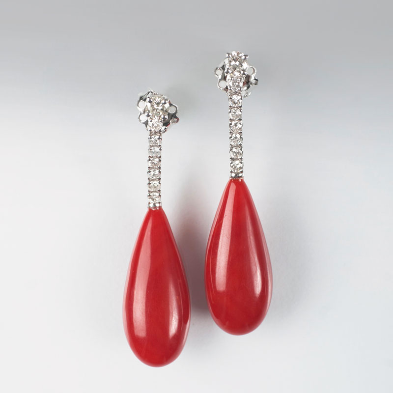 A pair of coral diamond earpendants