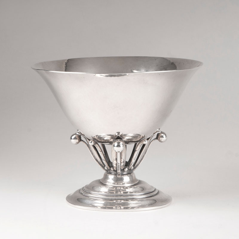 An Art Deco centrepiece bowl, no. 17A