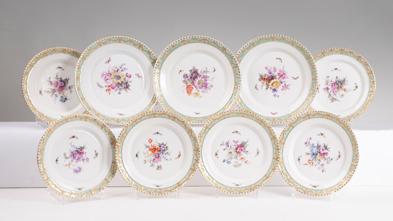 A set of 9 plates 'Kurland'