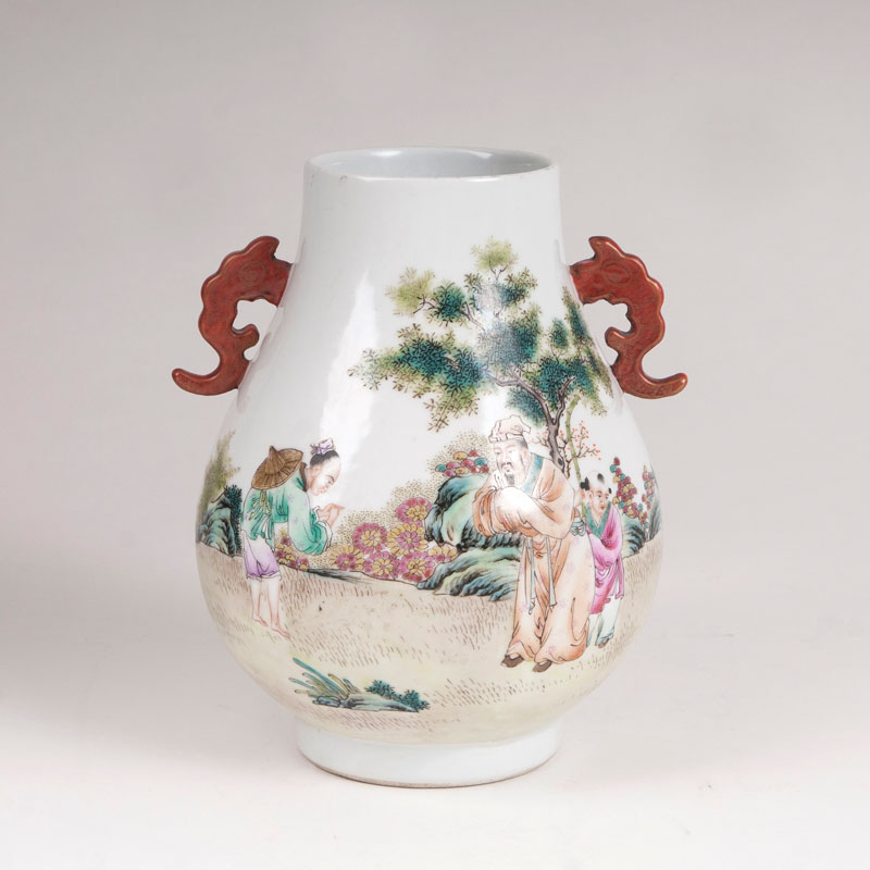 Hu-förmige Vase mit Gelehrtenszene