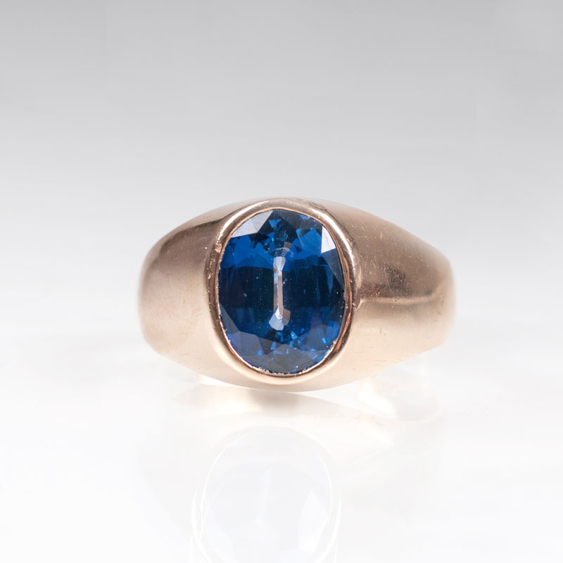 Saphir-Ring