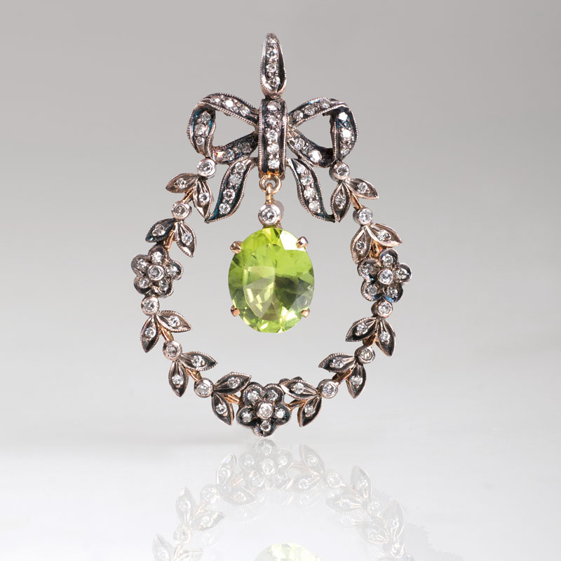 Peridot-Diamant-Anhänger in Jugendstil-Manier