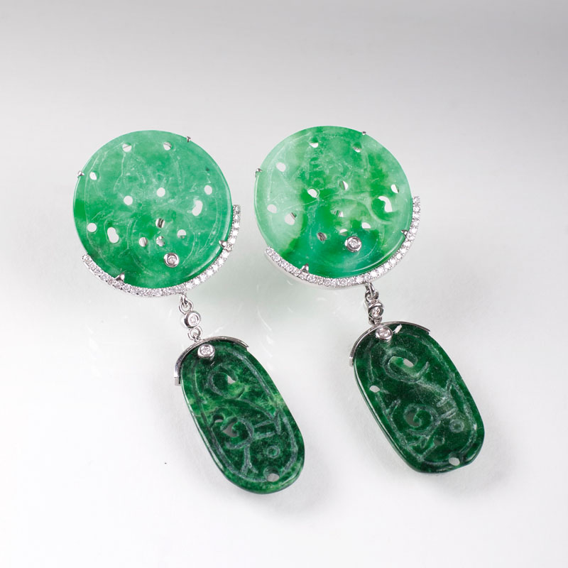 A pair of jade diamond earpendants