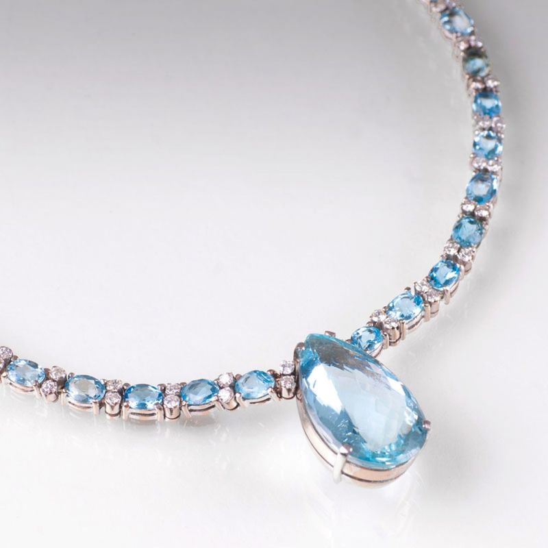 Aquamarin-Brillant-Collier