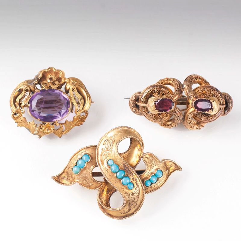 Three Biedermeier brooches with amethyst, tourmaline and turquoise