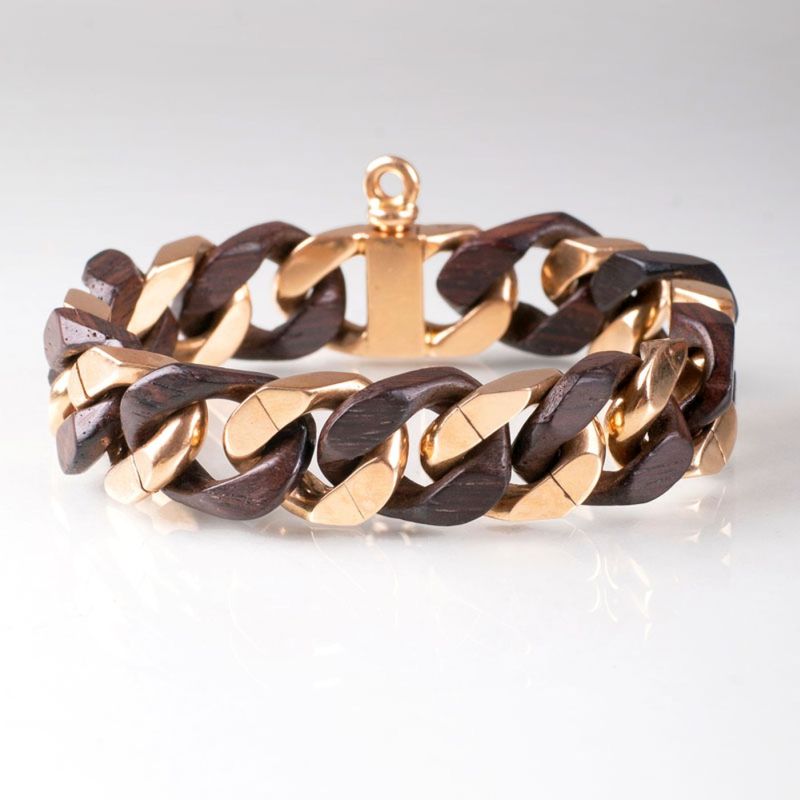 A gold bracelet 'Understatement' with noble wood by Jeweller Wilm
