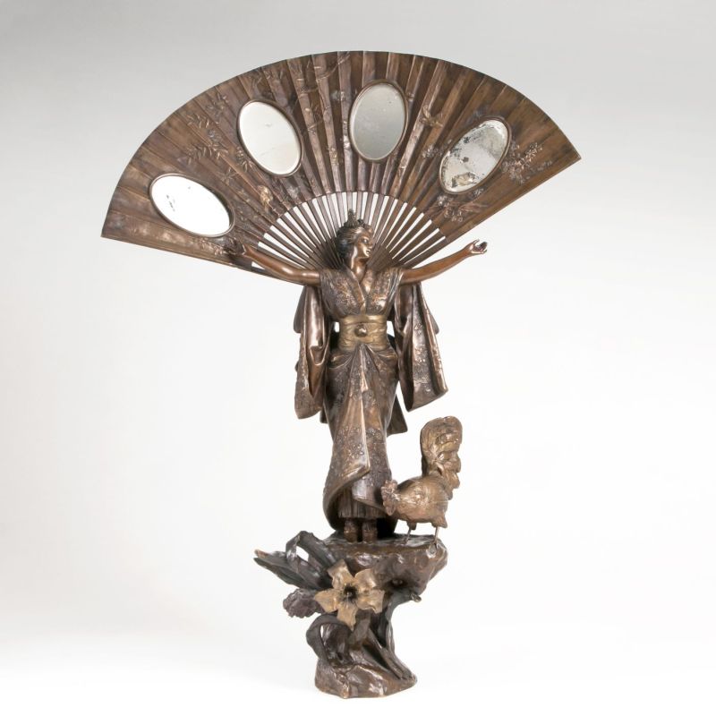 Bronze-Skulptur 'Japanische Tänzerin mit großem Fächer'