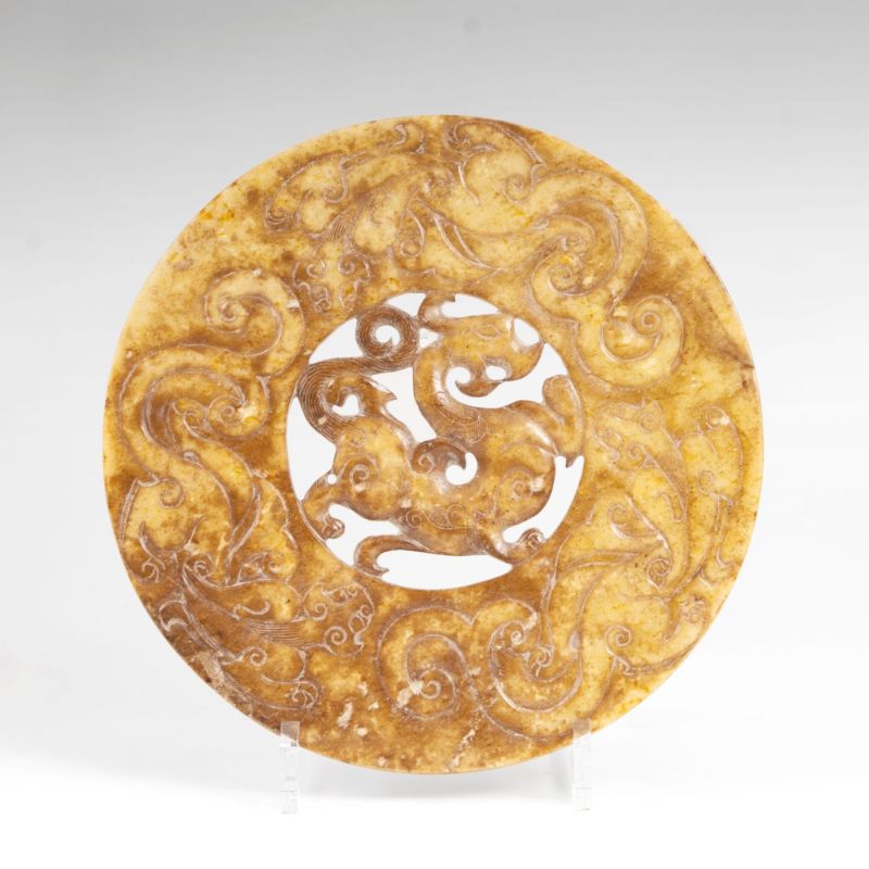 A jade-disc 'Bi' with Chilong-decoration