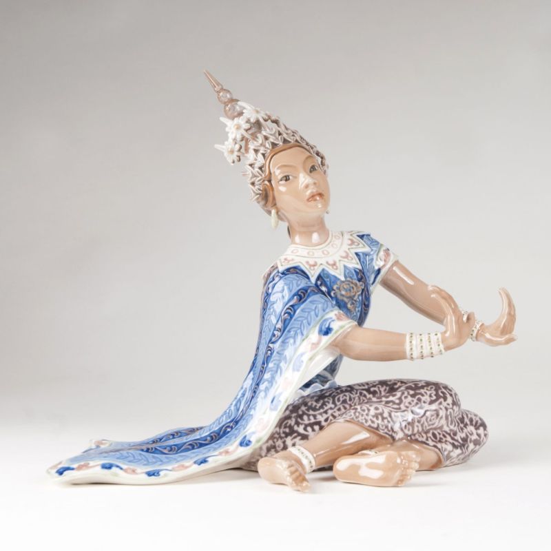 A porcelain figure 'Siamese temple dancer'