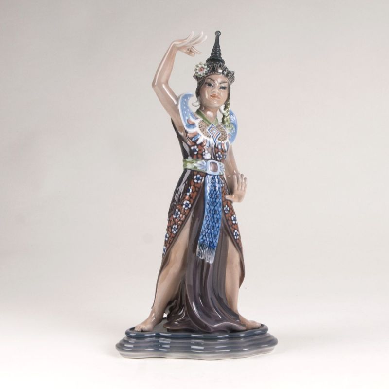 A porcelain figure 'Indonesian temple dancer'