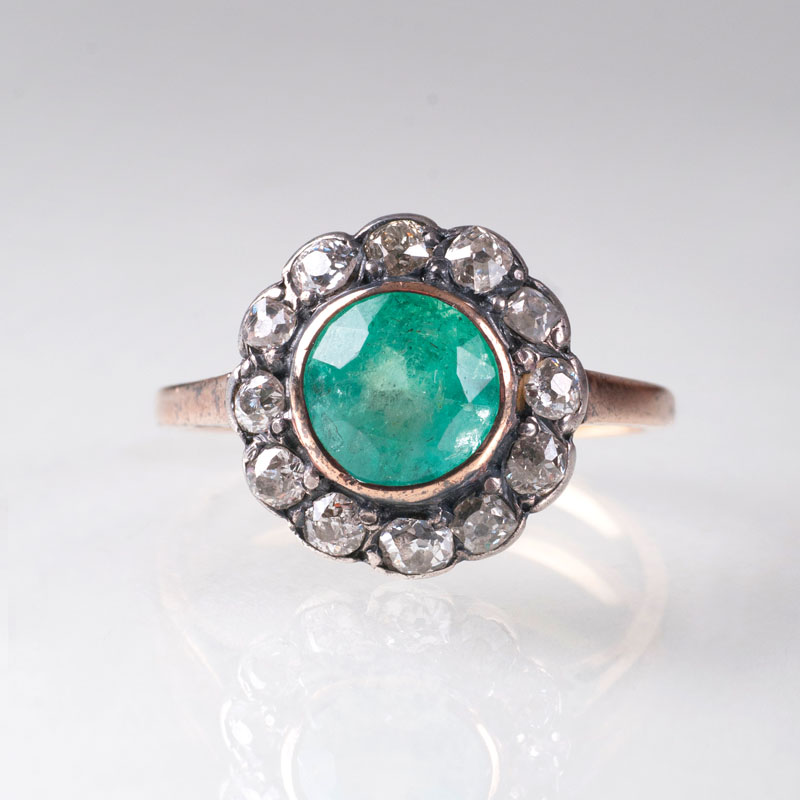 A Vintage emerald diamond ring