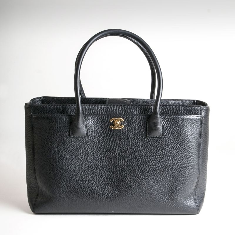 An elegant purse in black