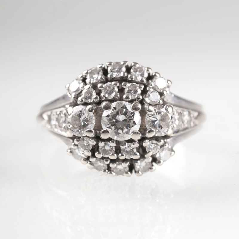 A Vintage diamond ring