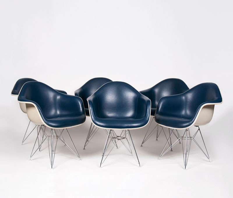 Charles & Ray Eames - Satz von 6 frühen Fiberglassesseln 'DAR-1' Satz von 6 frühen Fiberglassesseln 'DAR-1'