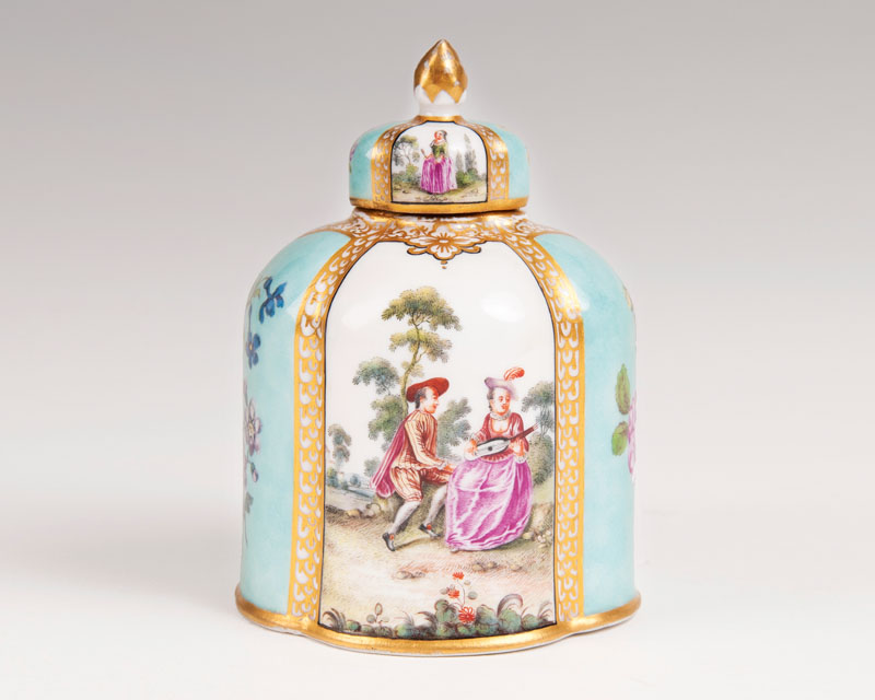 A tea caddy with fine Watteau painting and turquoise ground
