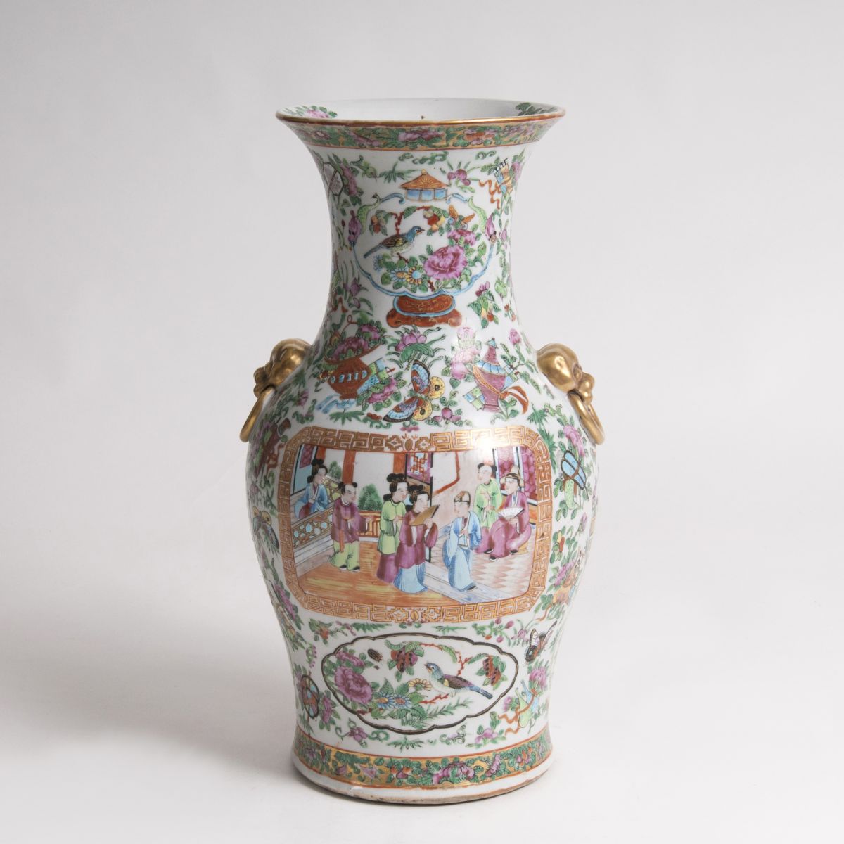 'Famille rose'-Vase im Kanton-Stil