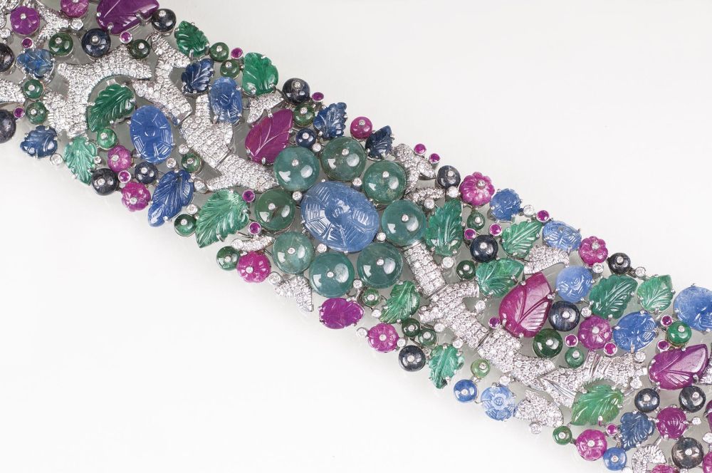 An extraordinary, highcarat Bracelet with coloured gemstones