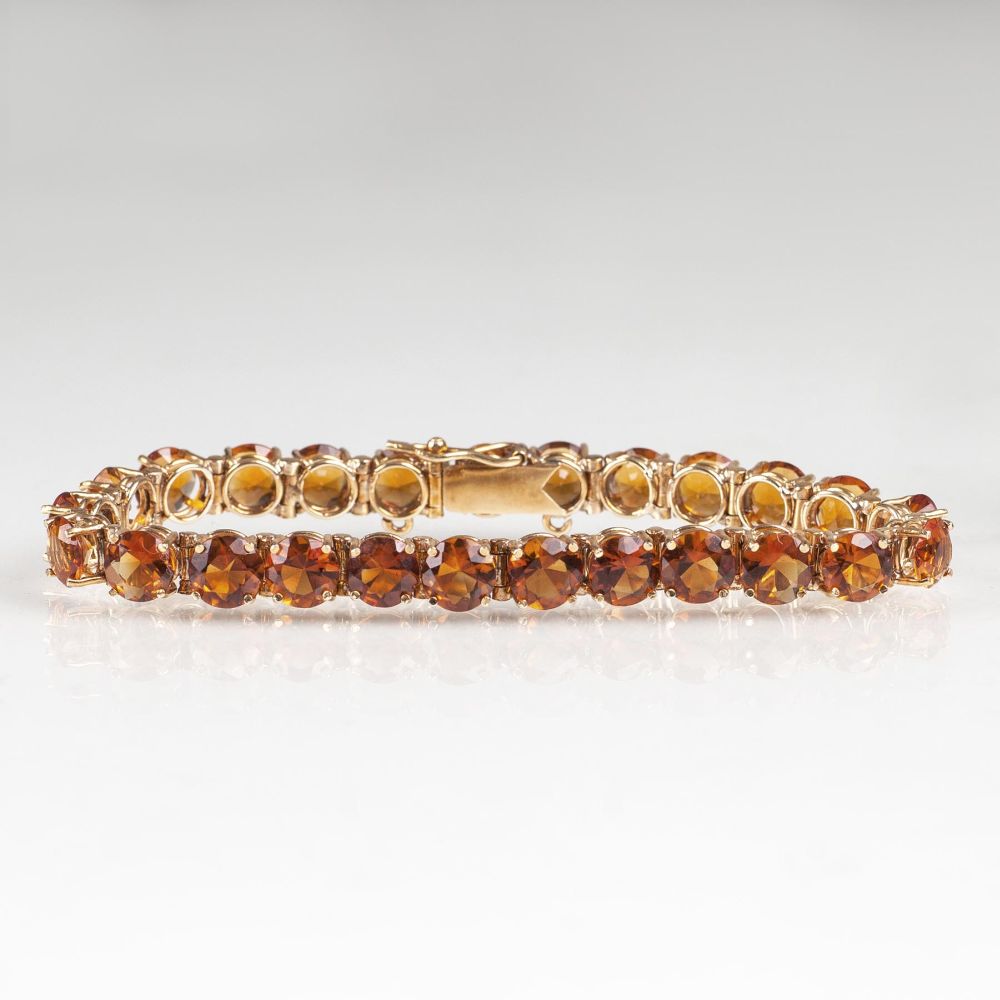 A Gold Bracelet with Citrines