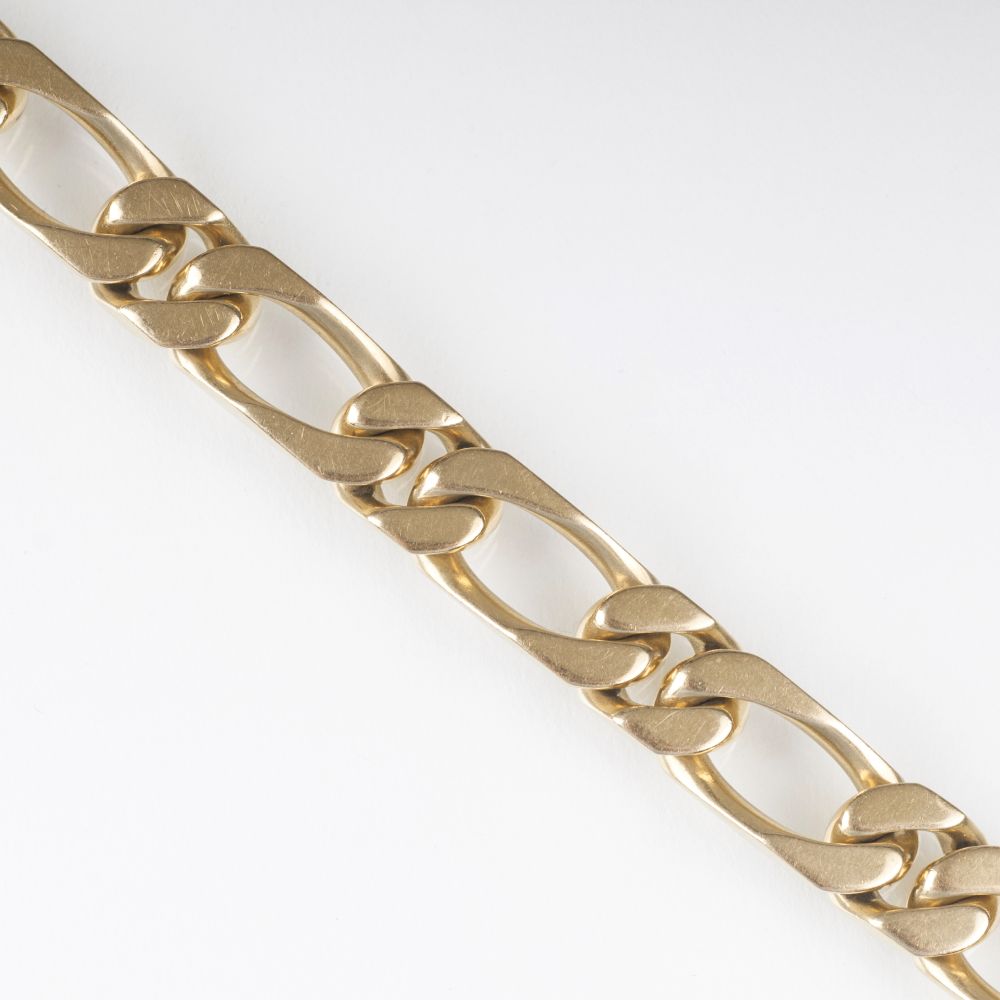 A Gold Bracelet 'Figaro'