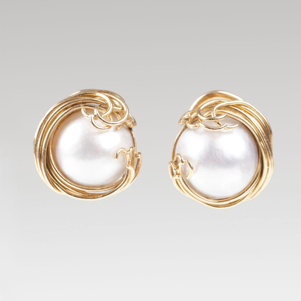 A Pair of Mabé Pear Earclips
