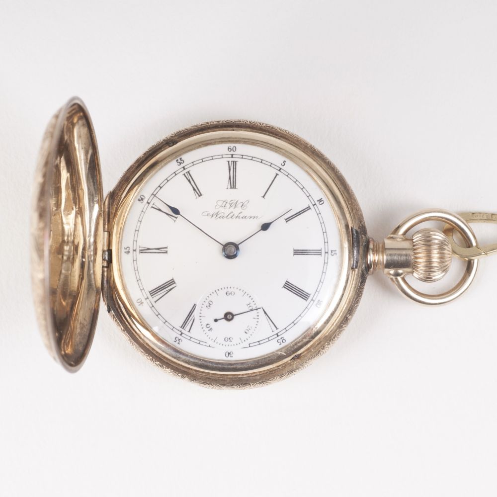 An antique Ladie's Pocketwatch with Clock Chain