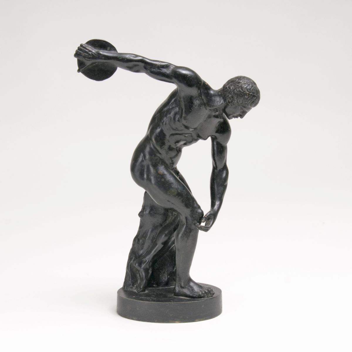A Figure 'Discus Thrower' - image 2