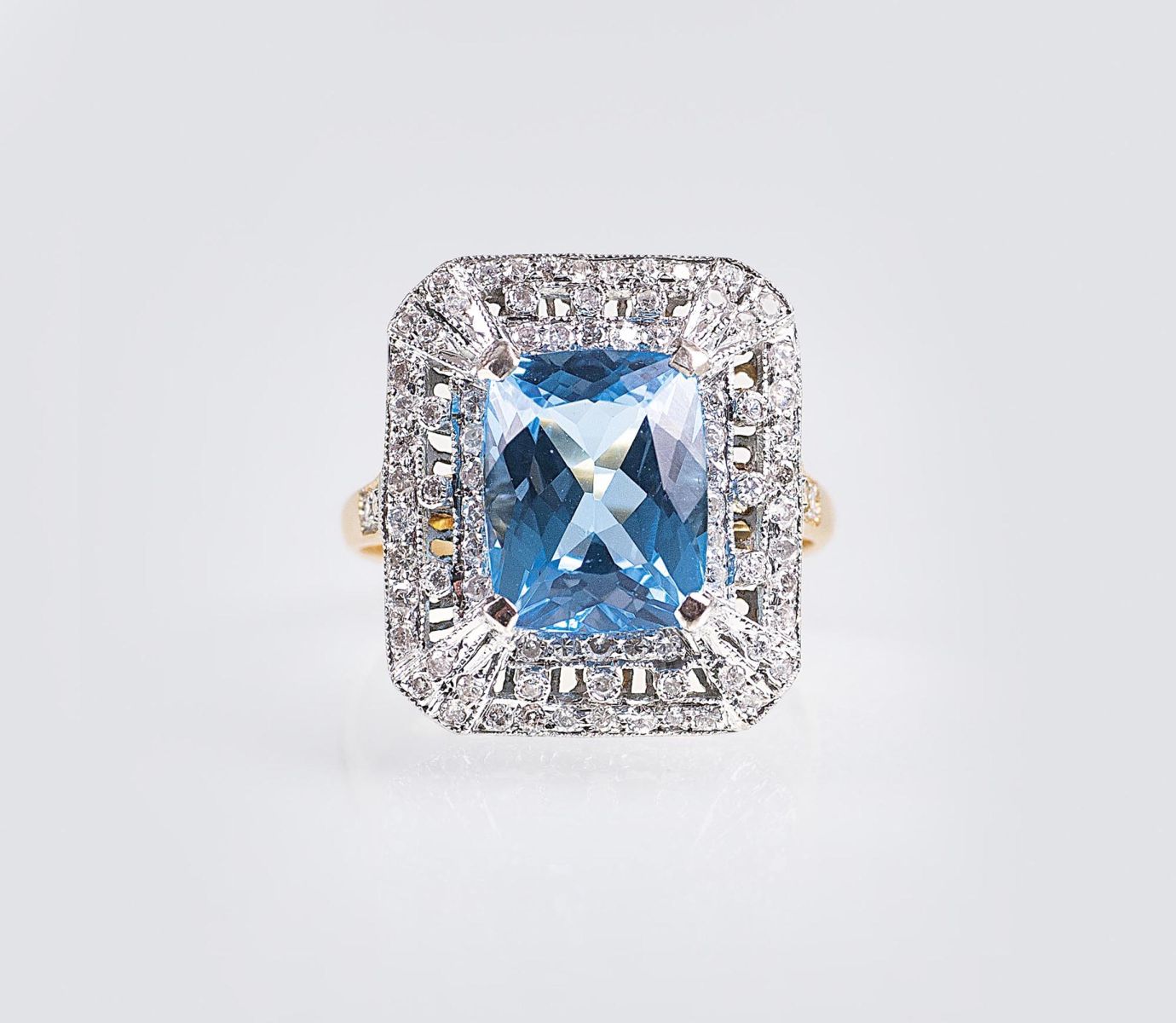 A fine Topaz Diamond Ring