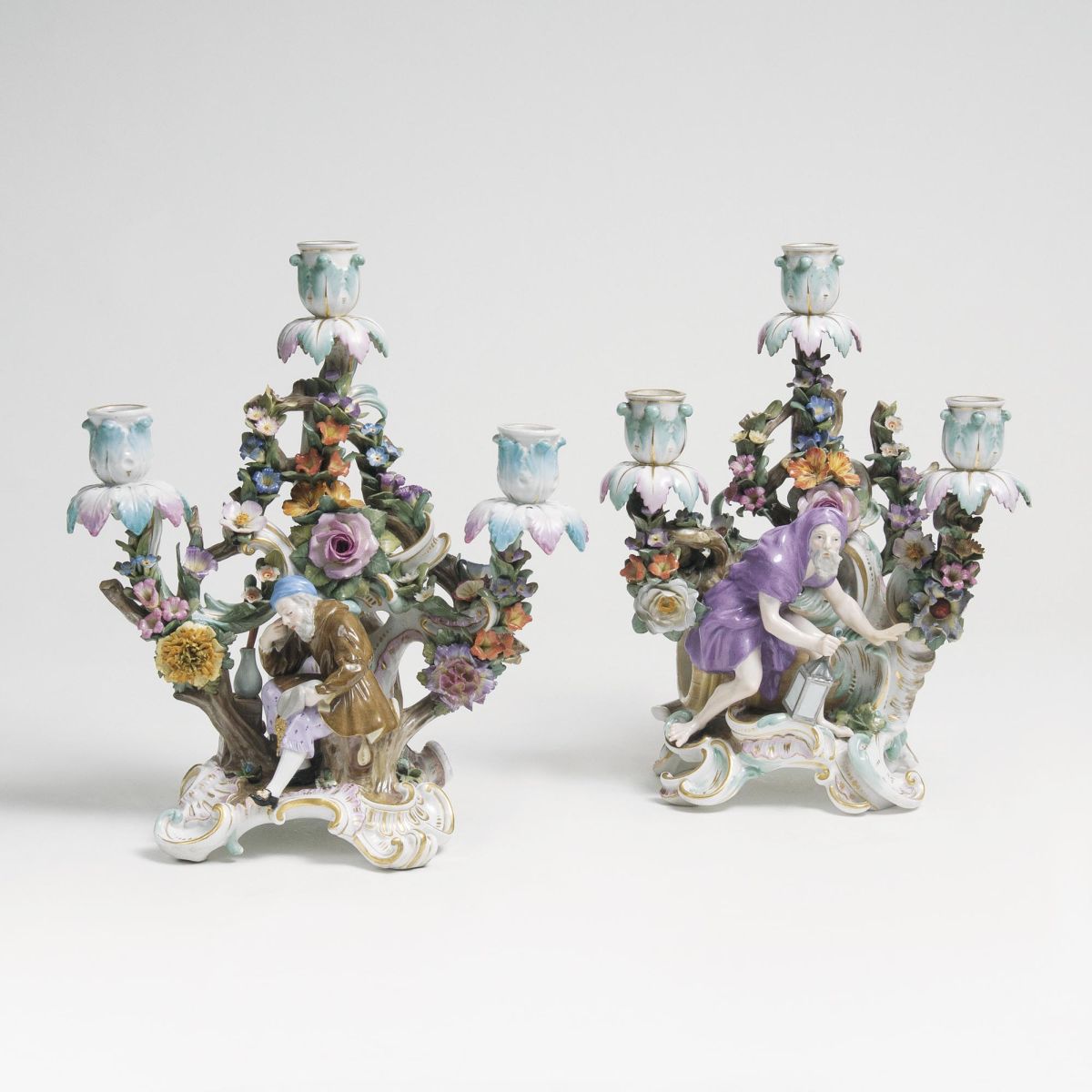 Johann Joachim Kaendler - A Pair of figural Chandeliers 'Diogenes and Paracelsius' A Pair of figural Chandeliers 'Diogenes and Paracelsius'