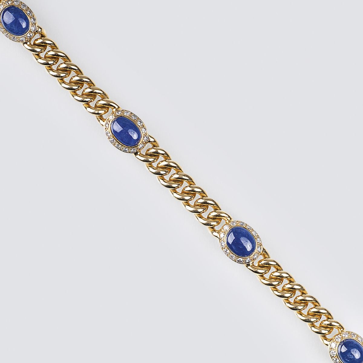 Panzerarmband mit Saphiren und Brillanten Panzerarmband mit Saphiren und Brillanten