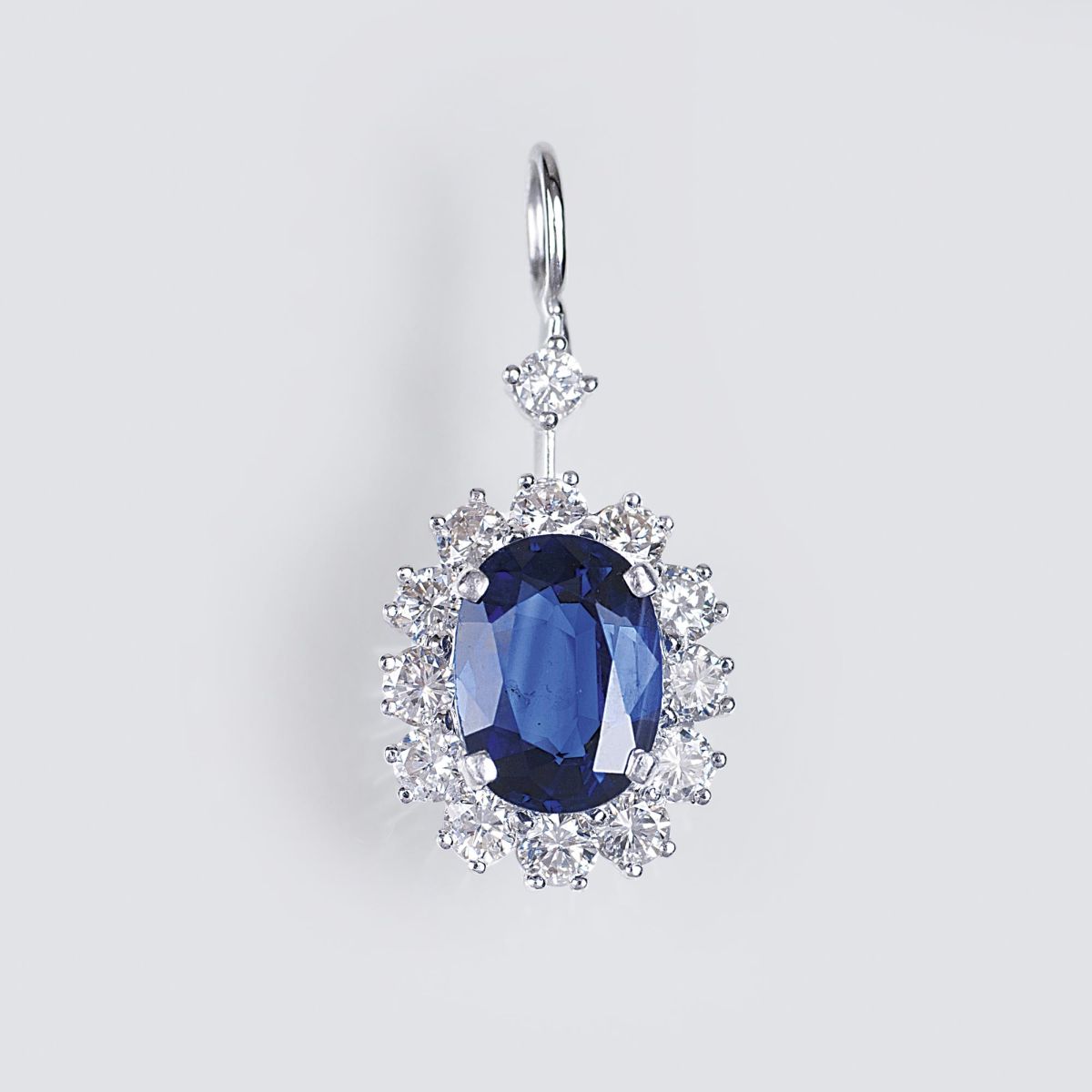 A Sapphire Diamond Pendant A Sapphire Diamond Pendant