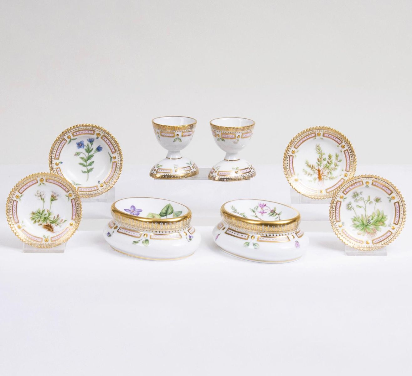 An eight part Flora Danica-Set with Botanical Specimens