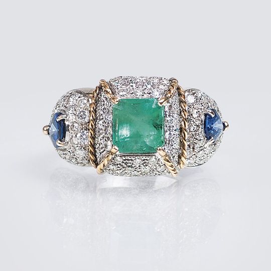 A Vintage Emerald Sapphire Ring with Diamonds