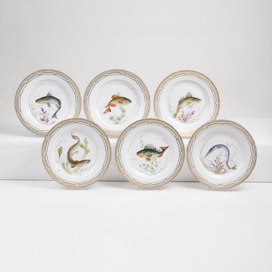 A Set of 6 Flora Danica Dinner Plates with Fish Specimens