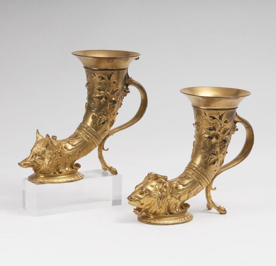A Pair of Napoléon III. splendid Rhytons with Fox or Lion Head Finial for Maison Barbedienne