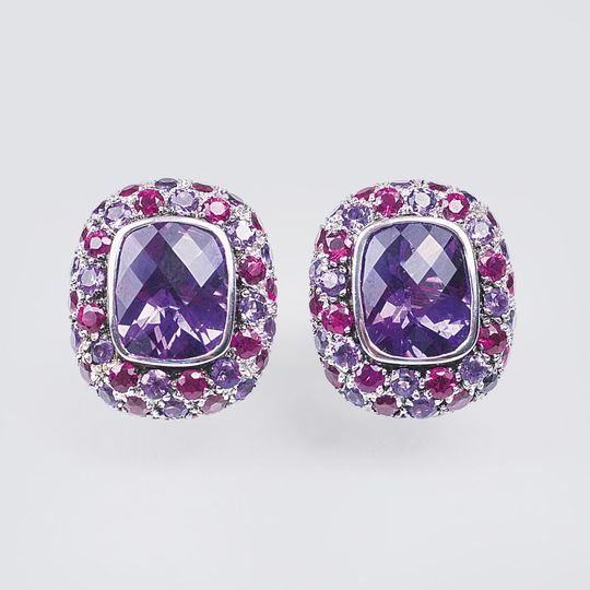 A Pair of Ruby Amethyst Earstuds