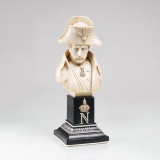 Bedeutende Elfenbein-Büste 'Napoléon Bonaparte'