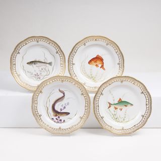- A Set of 4 reticulated Flora Danica Dinner Plates with Fish Specimen A Set of 4 reticulated Flora Danica Dinner Plates with Fish Specimen
