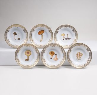 A Set of 6 reticulated Flora Danica Soup Plates