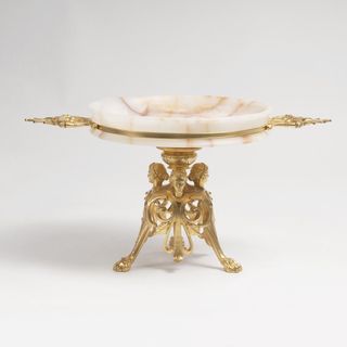 Maison F. Barbedienne, gegr. Paris 1834, tätig bis 1954 - A highly decorative Napoleon III Centrepiece with Onyx Bowl A highly decorative Napoleon III Centrepiece with Onyx Bowl
